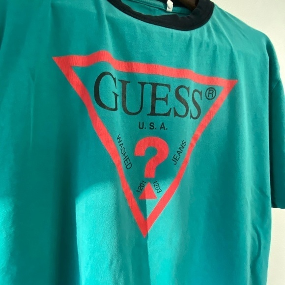 Vintage Guess Logo Tee w/ringer Collar, size Medium - Picture 2 of 5